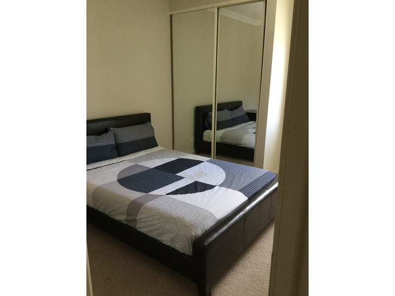 Two bedroom furnished apartment for 13