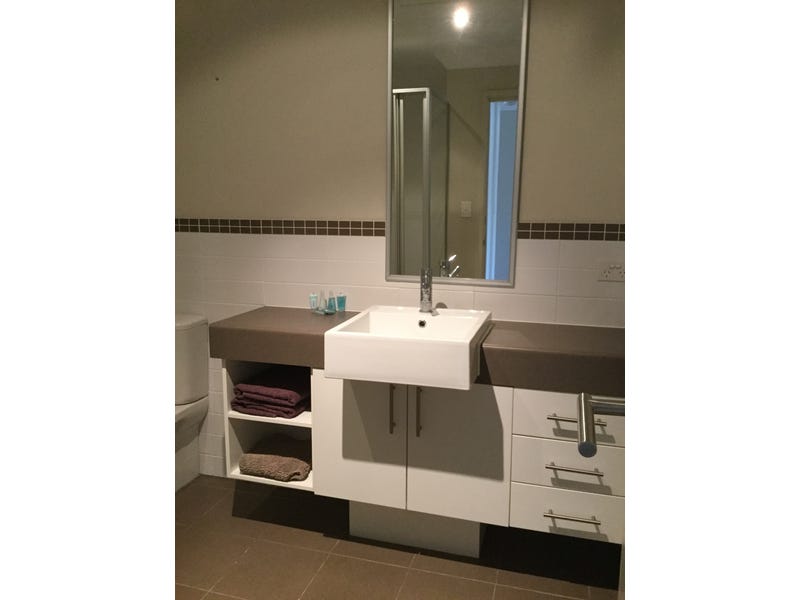 Two bedroom furnished apartment for 14
