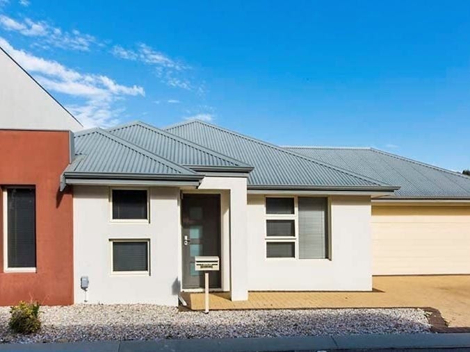 Looking for comfort and convenience? This is the home for you