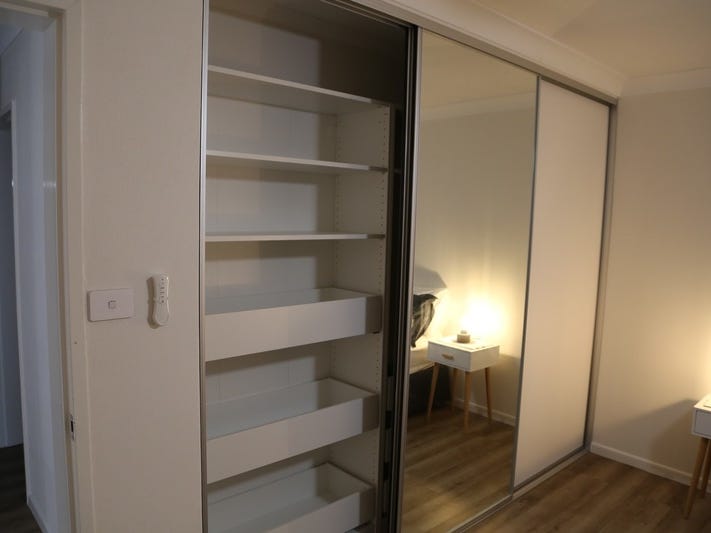 Newly renovated, fully furnished unit 10