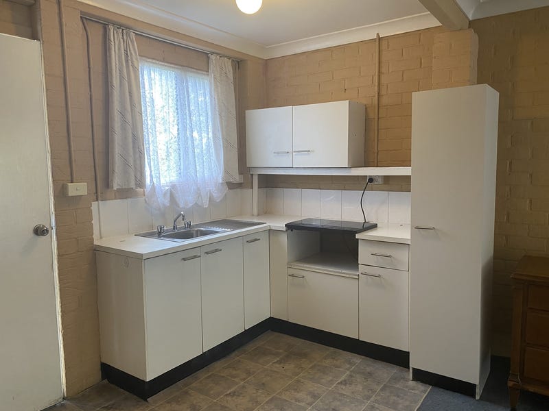 Neat and Tidy Ground Floor 3