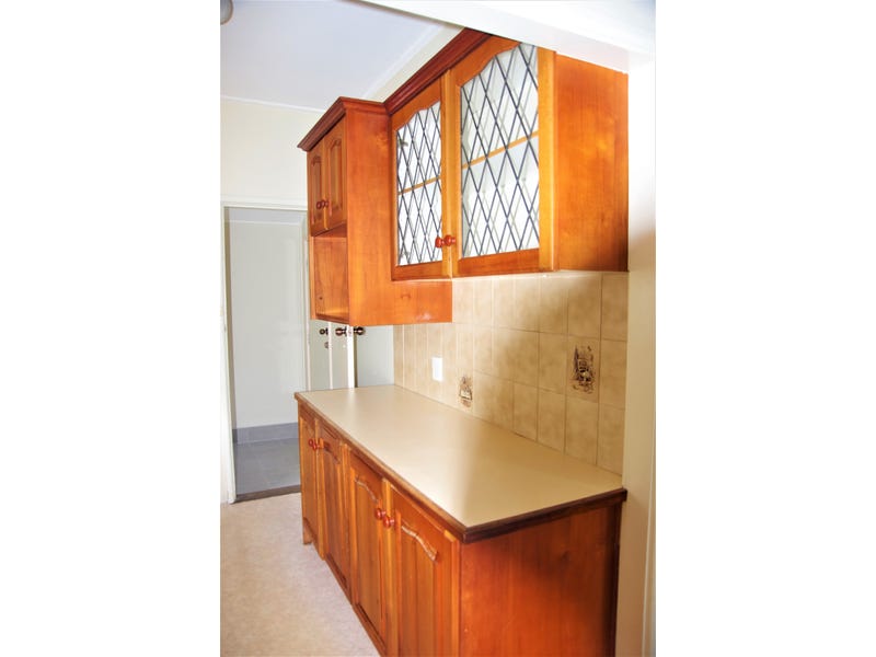 *** LEASED *** 11