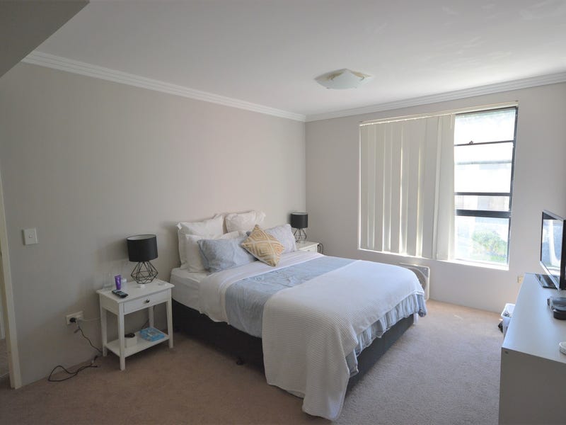 Large Modern 2 BR Apartment 3