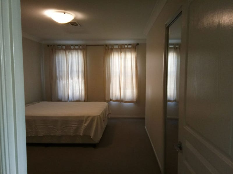 $470 p.w 2Brm FURNISHED Apart. 6
