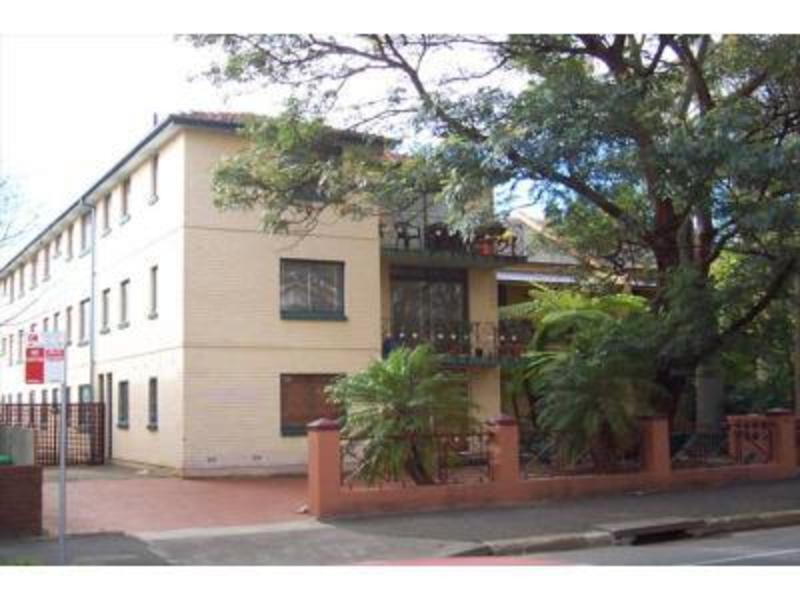 16/183 Bridge Road GLEBE