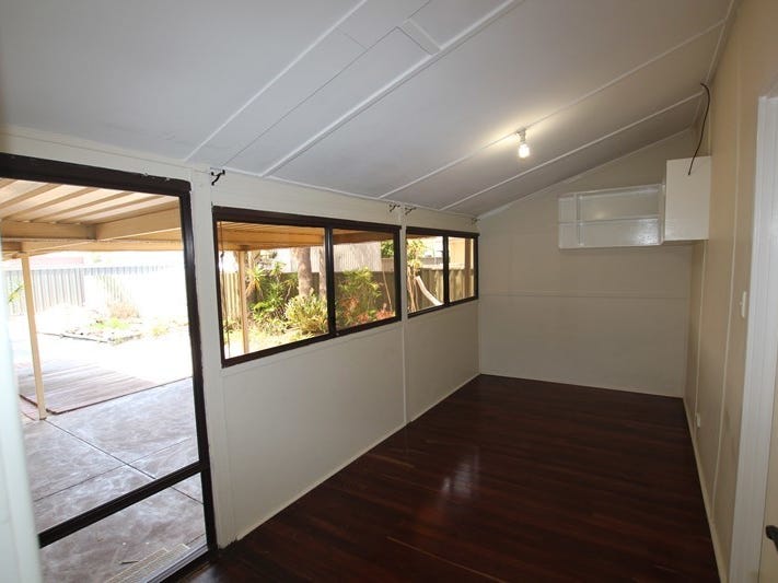 Spacious living close to the 9