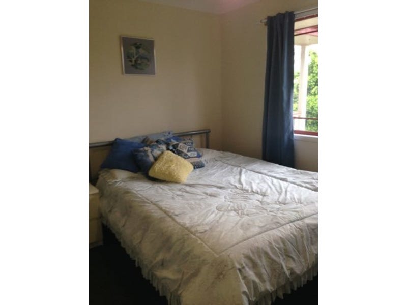 CORINDA FULLY FURNISHED TOWNHOUSE 11