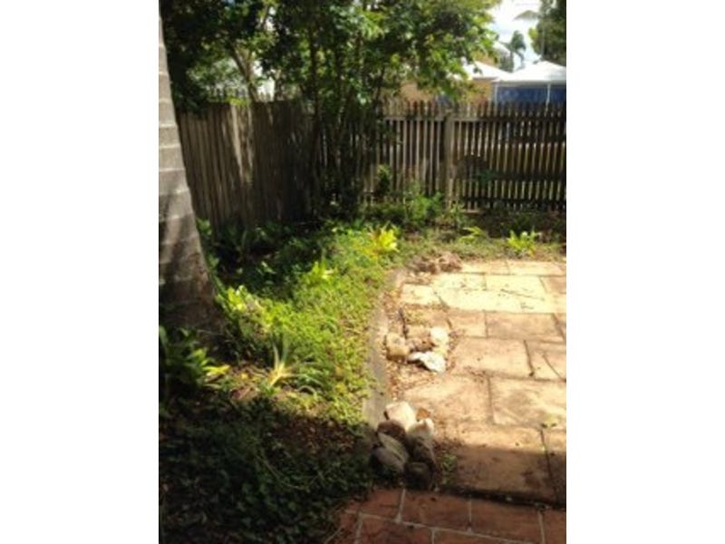 CORINDA FULLY FURNISHED TOWNHOUSE 14