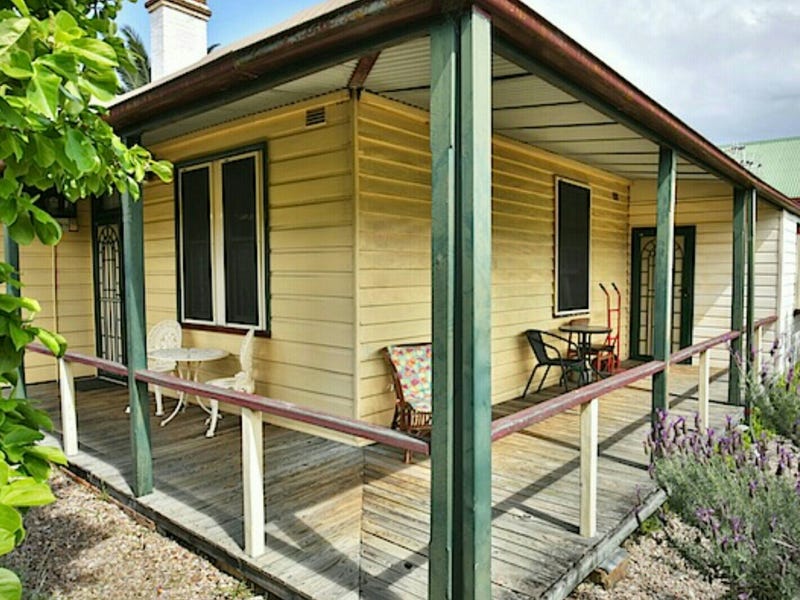 HISTORIC CHARACTER FILLED VICTORIAN HOME 6