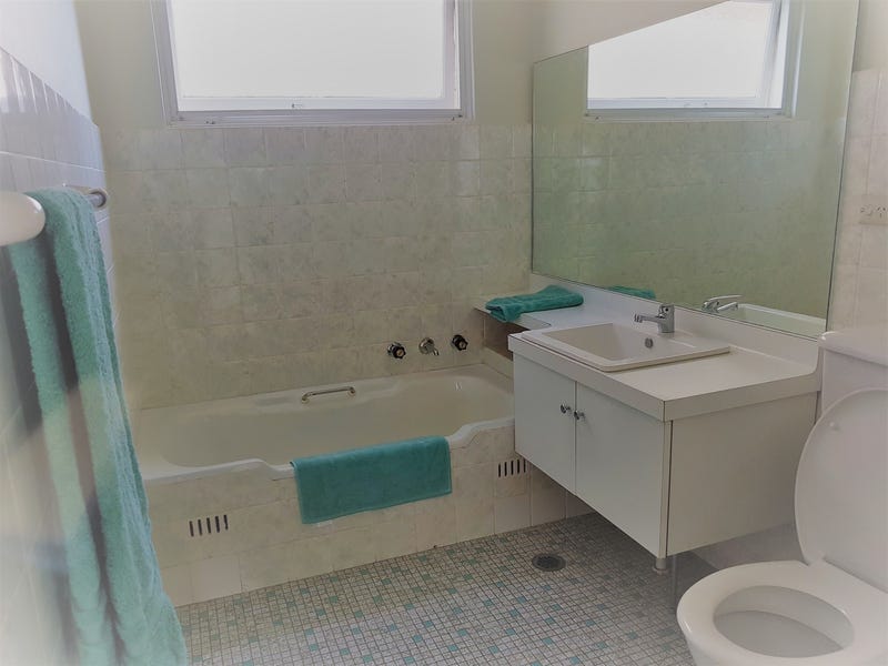 Waterfront 3 Bedroom Unit  6