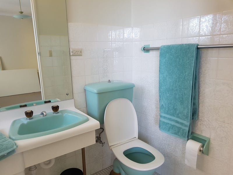 Waterfront 3 Bedroom Unit  7