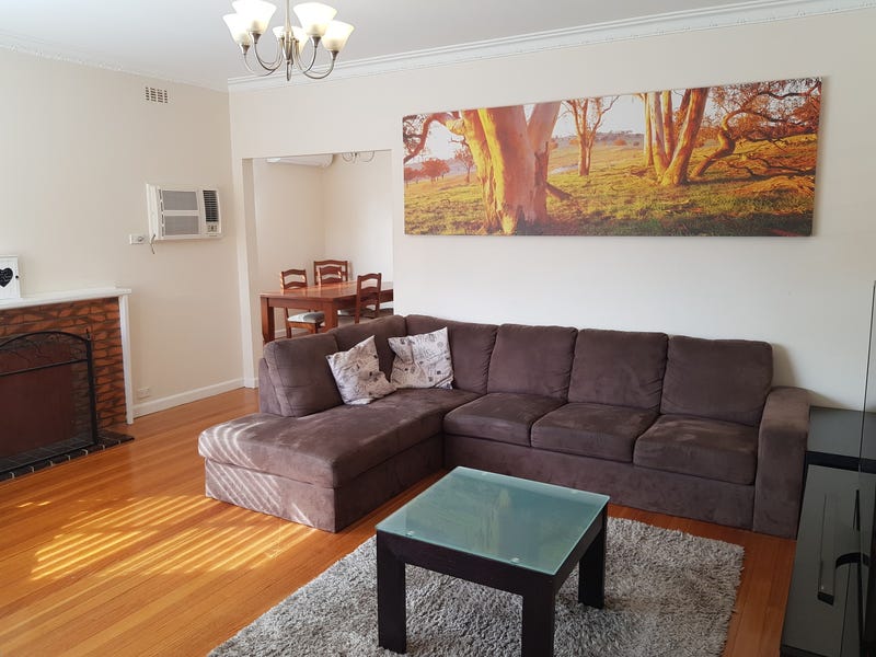 Spacious family home in peaceful, convenient location