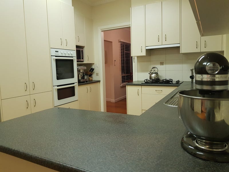 Spacious family home in peaceful, 10