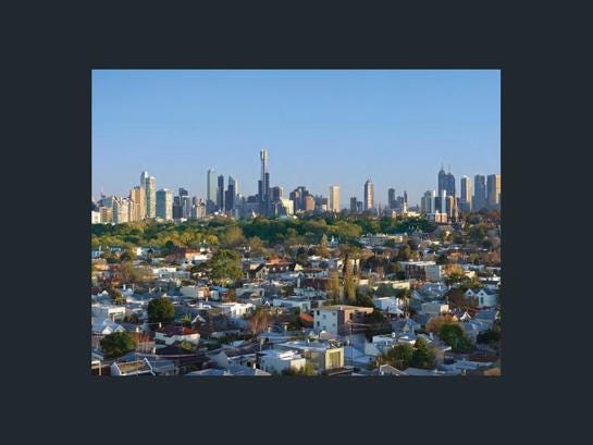 STUNNING CITY VIEWS WITH A 8