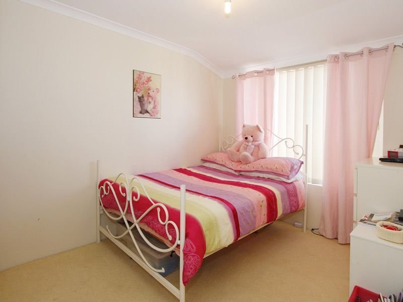 Mindarie Cottage Close to Schools 5