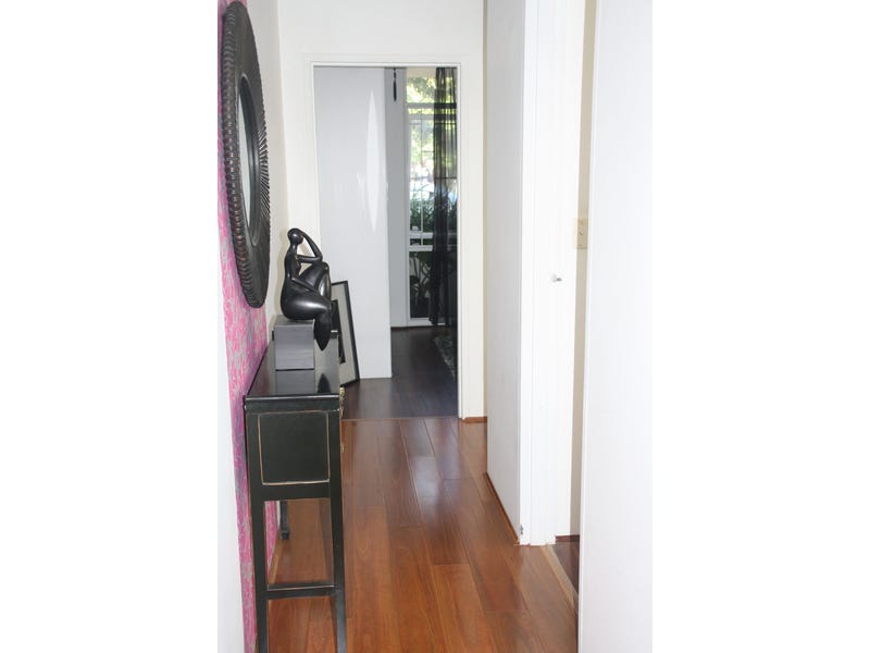 Fantastic Location in  Dulwich 5