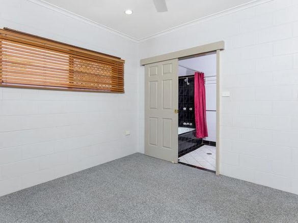 3 Bedroom Family Home on 8