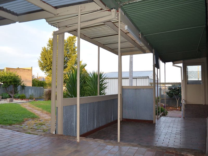 House for rent in Blair 14