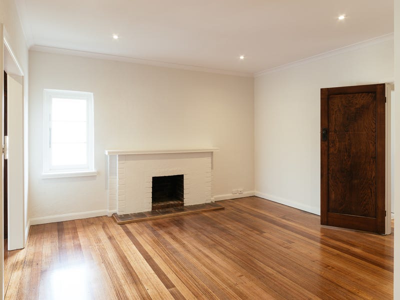 Modern First Floor Apartment 2