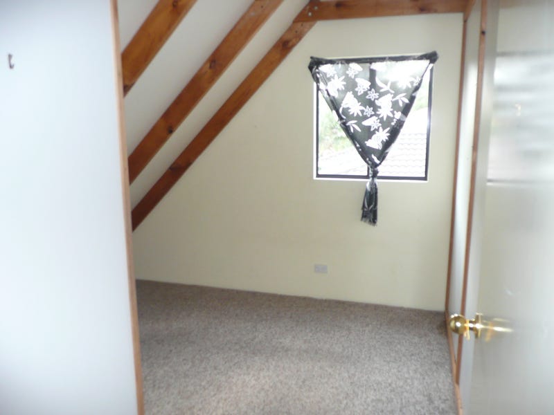 Rental has now been singed 8