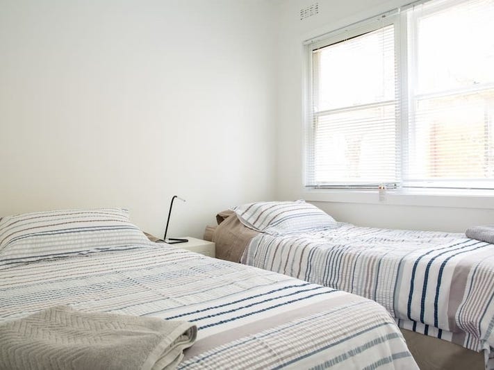 3BD APPARTMENT  1BR, FULLY 8