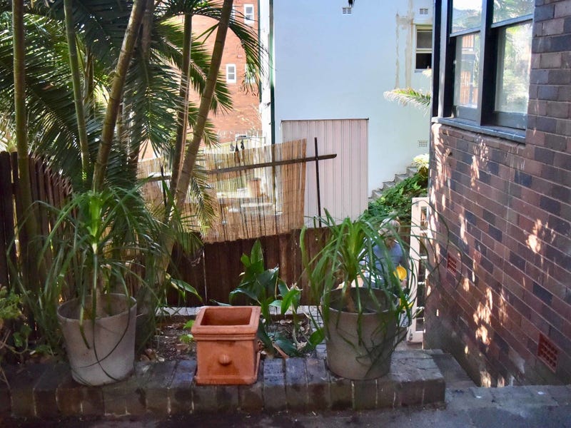 Bright spacious renovated 2 bedroom 14