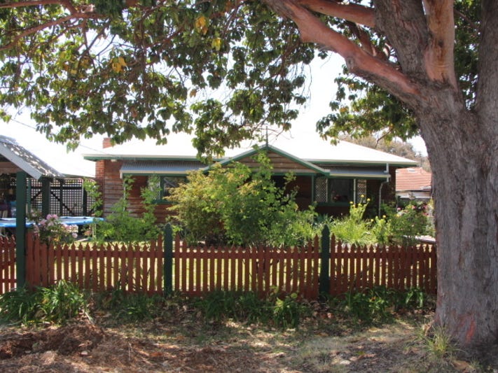 Charming Cottage