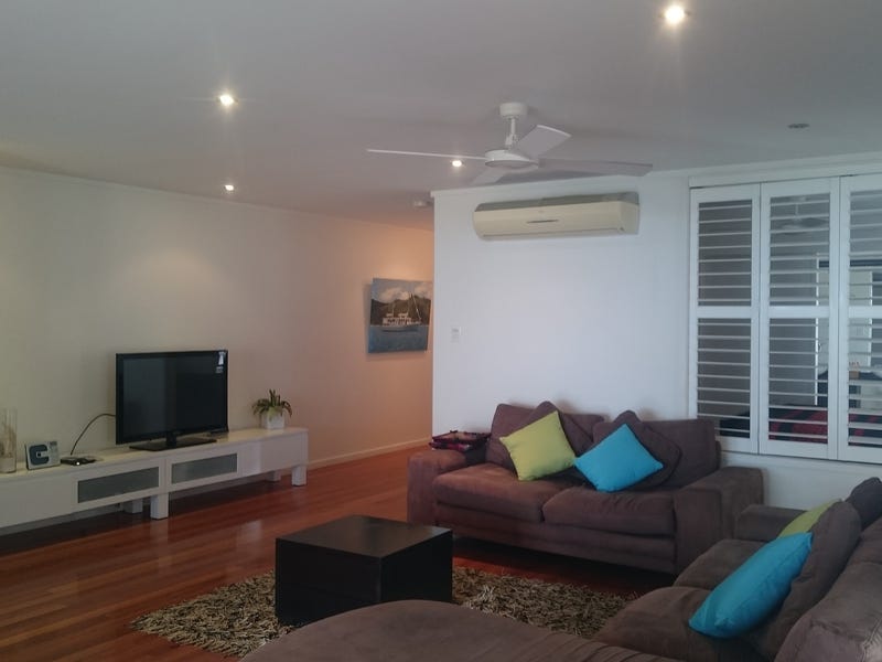Luxurious Beachfront Apartment! Fully Furnished 5