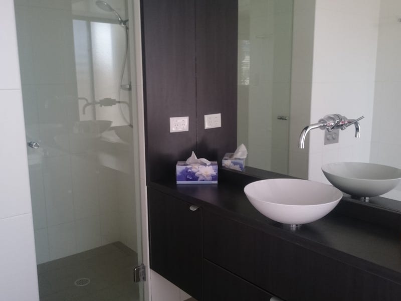 Luxurious Beachfront Apartment! Fully Furnished 8