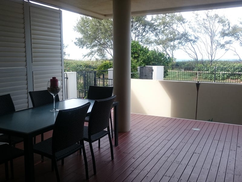 Luxurious Beachfront Apartment! Fully Furnished 11