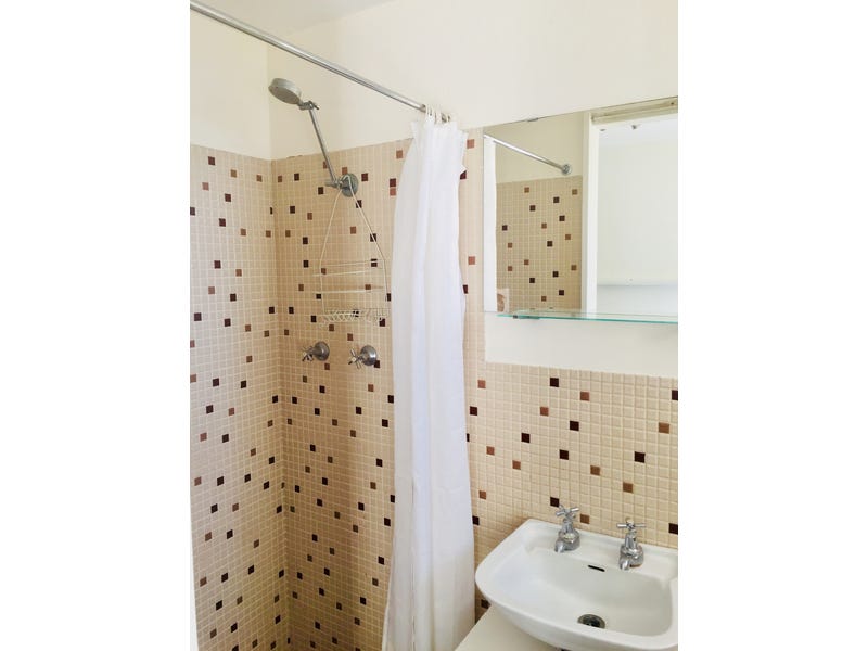 Fully Furnished Apartment Paddington 6
