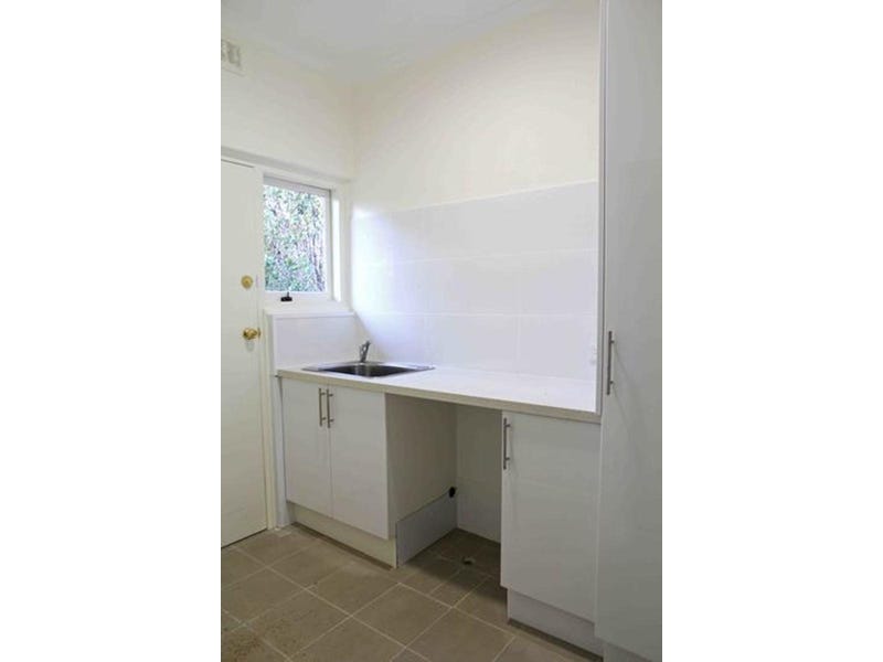 NEWLY RENOVATED WARM SUNNY HOME 5