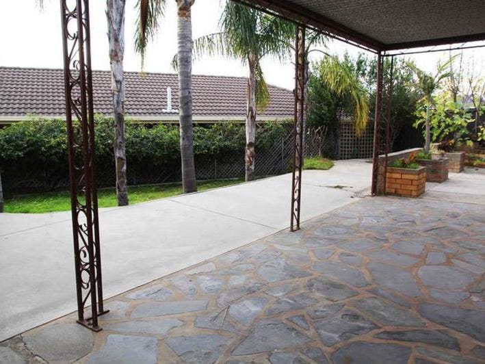 NEWLY RENOVATED WARM SUNNY HOME 11