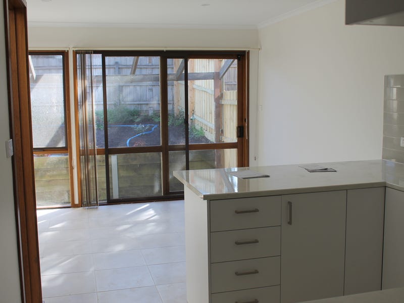 Lower Plenty 2 Bedroom Unit 5