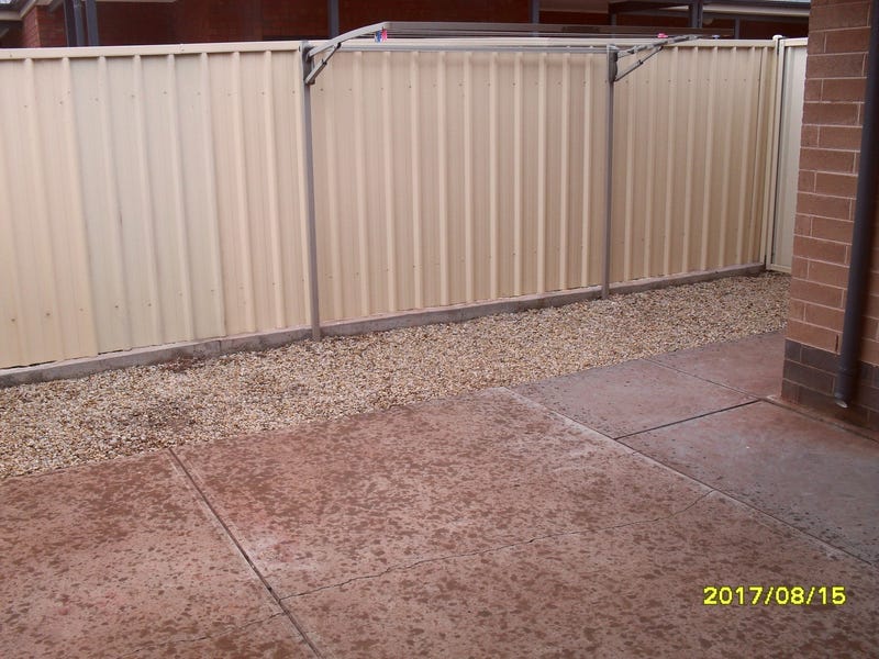 Beachside living 2 BR Unit 16