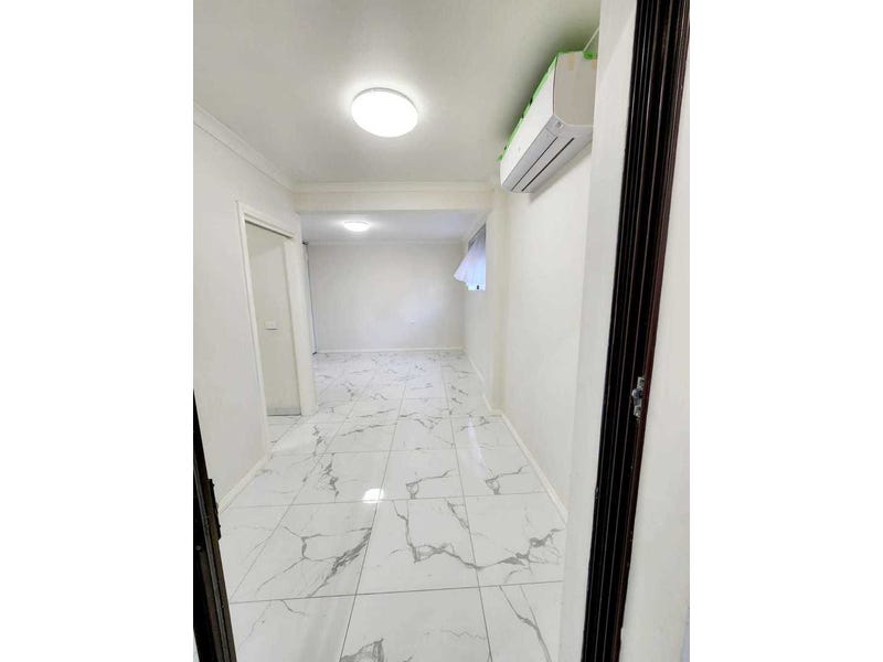 Brand New One Bedroom Unit 4