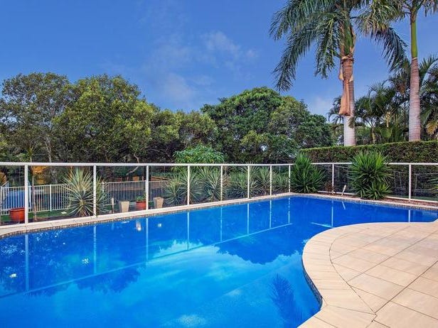 Grand home for rent in 8