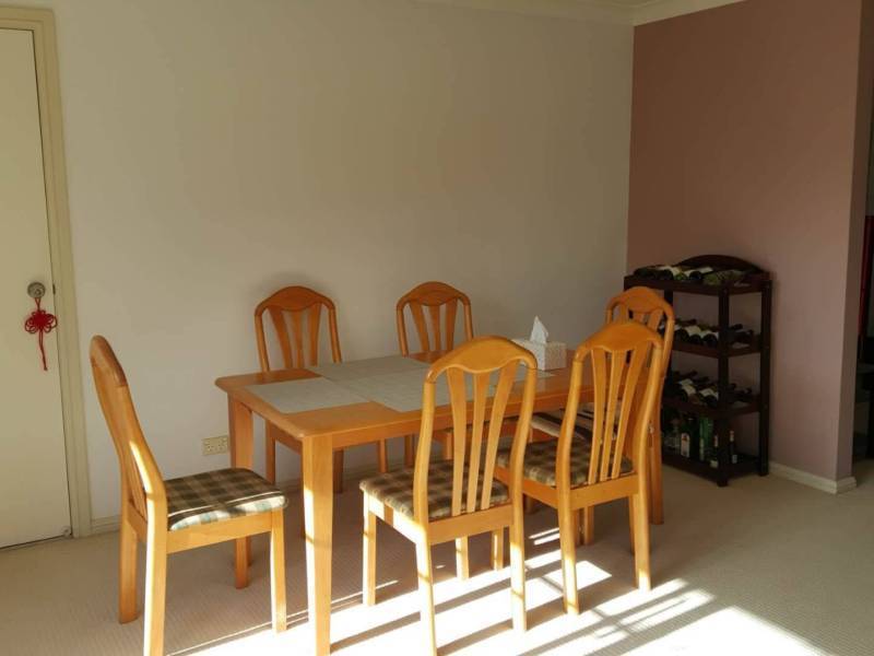 Family Townhouse For Rent – 3