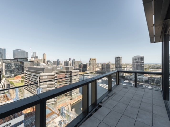 Luxury Water View Living with 2