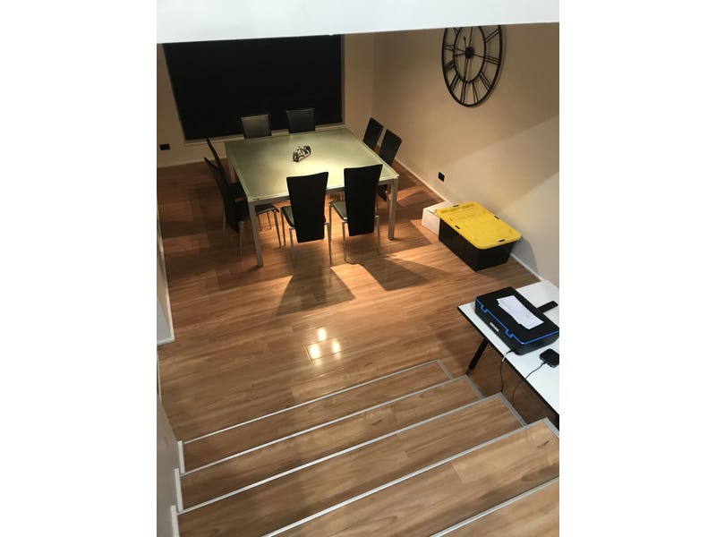 Renovated split level home 4