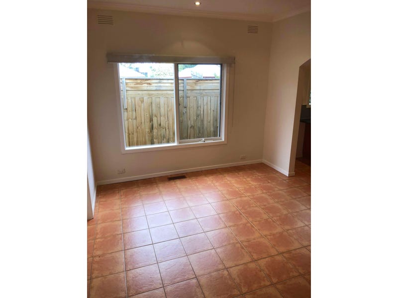 Family Home, pet friendly with 6
