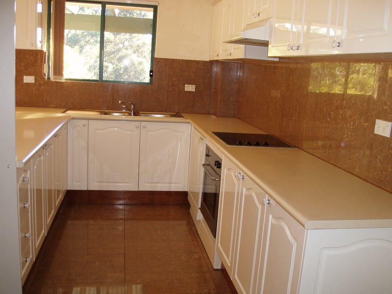 TOP FLOOR 45-49 DE WITT 2