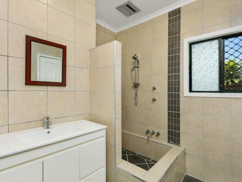 Neat 3 Bd Home and 7