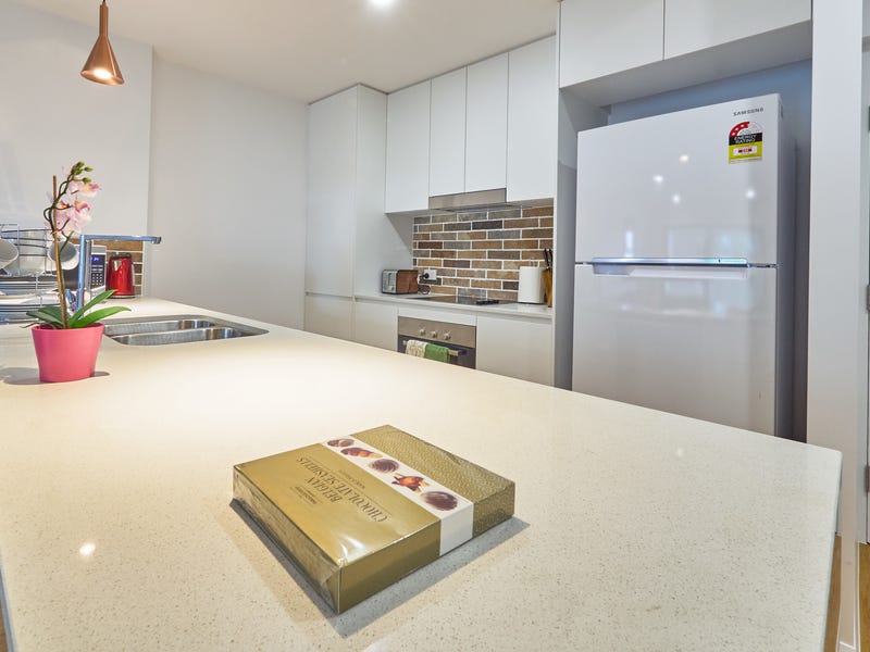 Fully Furnished Unit in Yeerongpilly