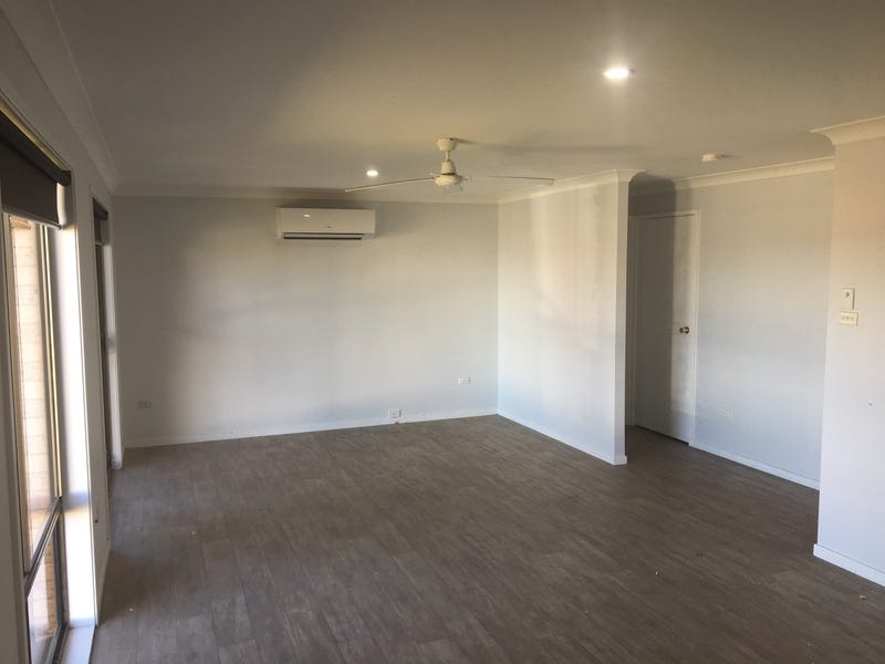 Modern 3 Bedroom Villa with 4