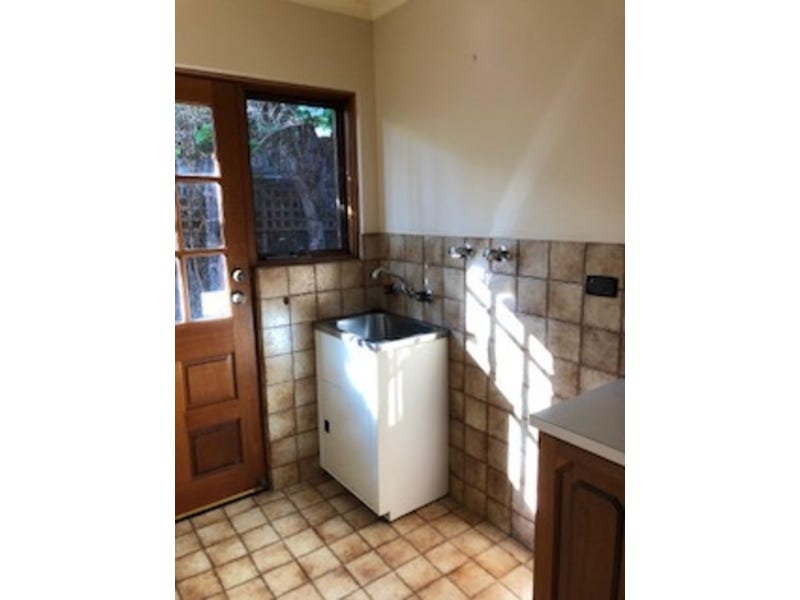 Lovely 3 bedroom home with 11