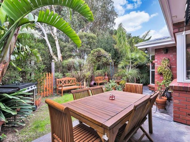 Lovely 3 bedroom home with 12