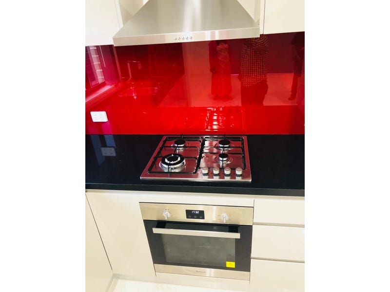 Brand New Ultra Modern Granny 10