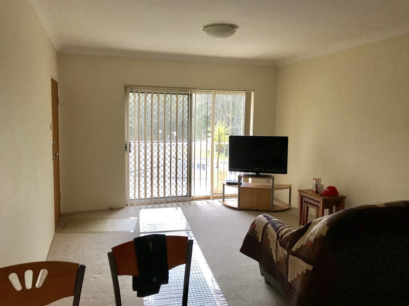 2 Bedroom Unit close to 4