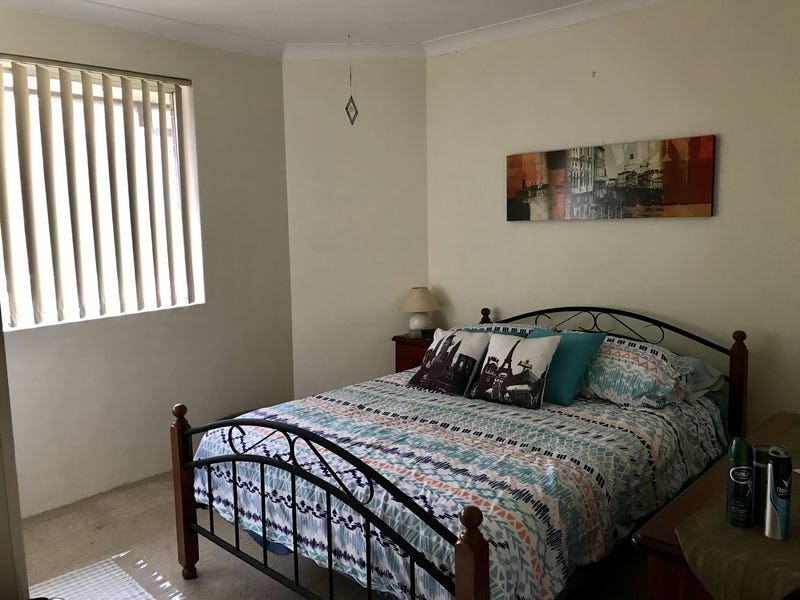 2 Bedroom Unit close to 5